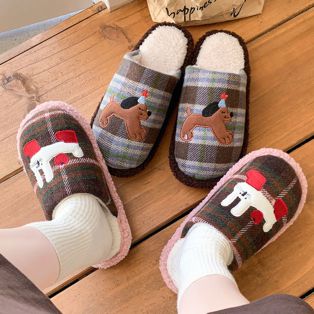 Cotton slippers for women, autumn and winter 2025 new style, fashionable indoor home couple, cute plush slippers for men