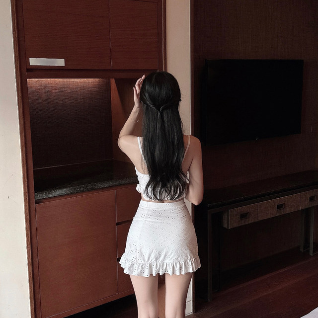White suspender high waist skirt bikini swimsuit for women three-piece Korean ins small breasts gathered sexy hot spring