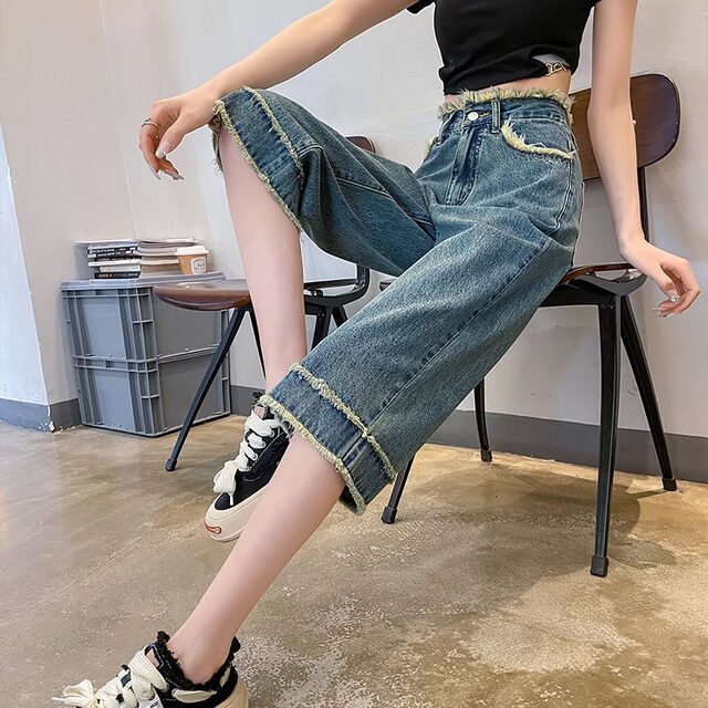 High-waisted, fur-edged wide-leg jeans for women, cropped pants, 2025 summer thin small retro 8-point straight pants
