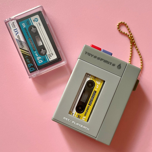 Japanese genuine TOYS SPIRITS mini retro recorder pendant gashapon recordable toy
