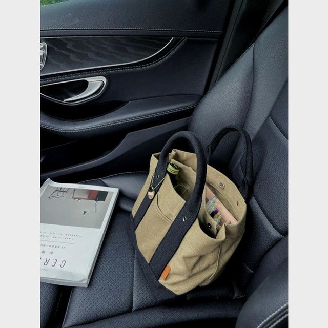 Japanese mommy bag mother baby goes out to small and lights to hold high -end canvas crossbody multi -compartments todot bag Japan
