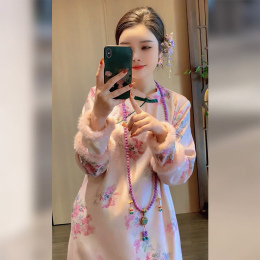 New Chinese style Chinese style senior look super good high-end exquisite pink cheongsam dress woman 2024 new spring