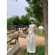 Bow tied sleeveless vest shirt for women in summer loose temperament shirt design sense chic white top
