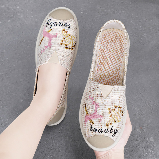 Women's 2025 new summer no-tiring feet breathable lazy people pedal old Beijing fisherman driving soft-soled canvas shoes
