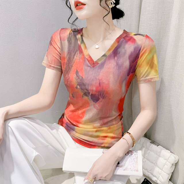 2025 summer new fashion printed V-neck T-shirt for women short-sleeved European tie-dye mesh top slim half-sleeved shirt