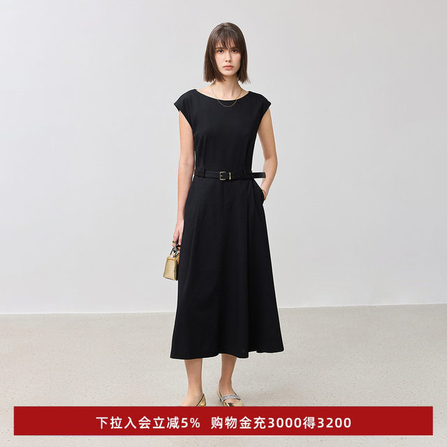 The same style as 2025 spring new women's clothing Hepburn style round neck dress in shopping mall

