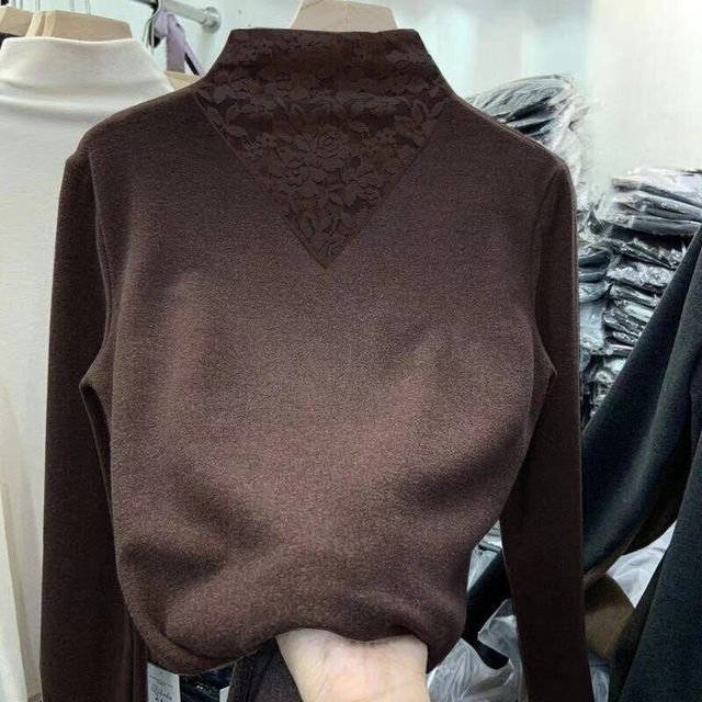 Extra -fat fat MM300jin [Jin is equal to 0.5 kg] Delong lace bottoming shirt female in winter half -high -necked foreign gas to keep the clothes