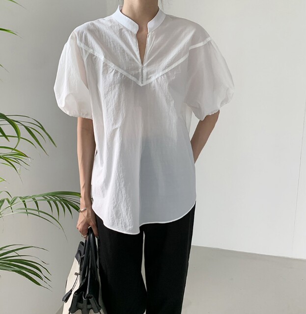 Summer loose slit stand collar puff sleeve white shirt women's large size short-sleeved casual shirt fashionable doll shirt top