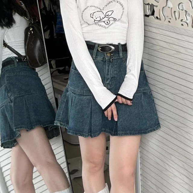 
High-waisted hot girl pleated skirt denim skirt for women in summer large size belly and hip lining to make them look slim A-line short skirt