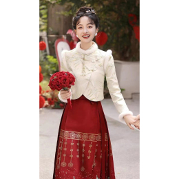 Red Cheongsam Horse Dress Toast 2023 New Winter Chinese Engagement Modified Women's Long-sleeved Winter