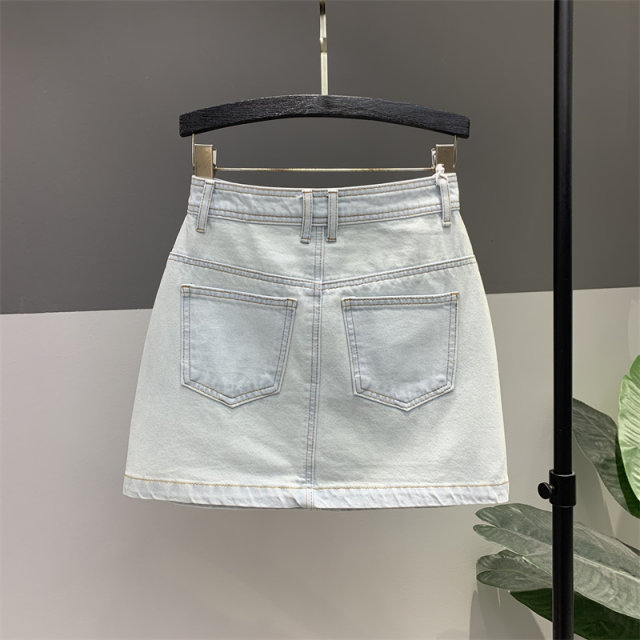 2025 summer new pocket chain design sense denim skirt for women versatile slim A-line skirt
