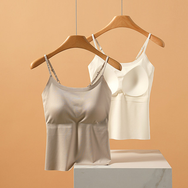 Spring and summer traceless suspender beautiful back bra one-piece underwear 2025 new style outer wear with chest pad bottom vest top for women
