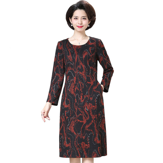 Middle-aged and elderly women's new autumn and winter large size mink velvet dress, fashionable and temperamental mother's wear, mid-length bottoming skirt