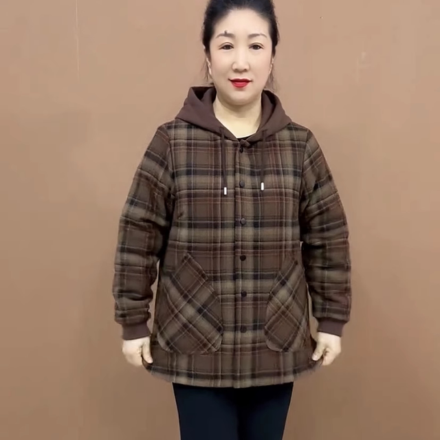 Mom Spring Clothing Plaid Big Box Color Bundle Hood Jacket Women's Comfortable Warm Top Fashionable and Versatile Middle-aged Women's Clothing
