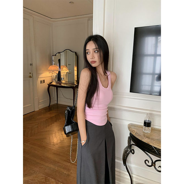 Chenmi Fan white suspender vest for women wearing new summer slim fit knitted sleeveless short top
