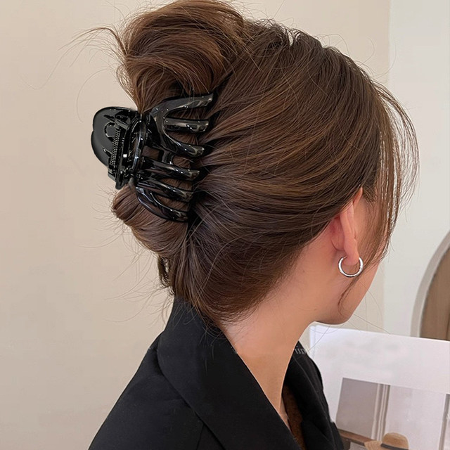 
A high-quality retro hair clipping pumpkin shark hair clip back of head clip high-value headgear