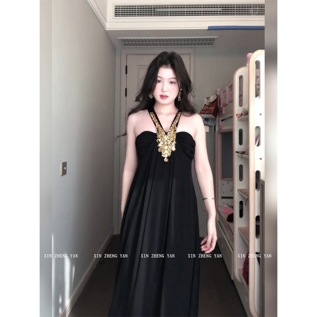 XZY/Xin Zhengyan, slightly fat mm noble and ancient style bead halter neck dress female celebrity temperament heavy industry long skirt