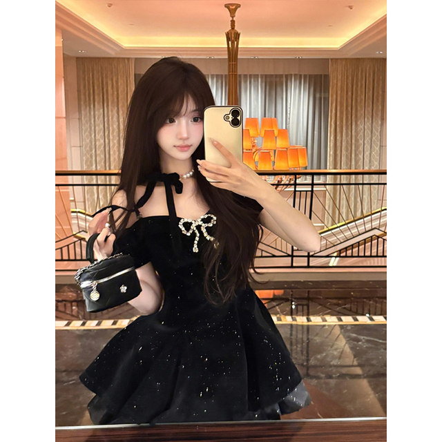 XZY Slightly fat and pure hot girl one-shoulder black dress for women 25 years summer sexy waist-hugging bow-tight puffy skirt