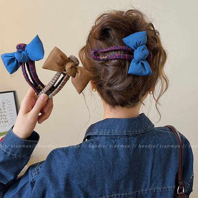 Korean style bow plaid one-word duckbill hairpin 2025 new style female high-end hair accessories for large hair on the back of the head