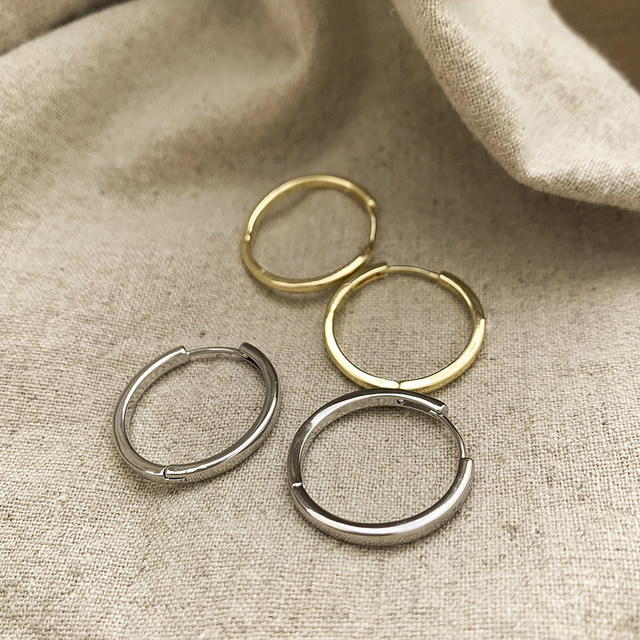 Plain hoop earrings for women, light luxury, high-end, temperament, versatile and atmospheric ear hoops, 2025 new hot style earrings, hoop earrings