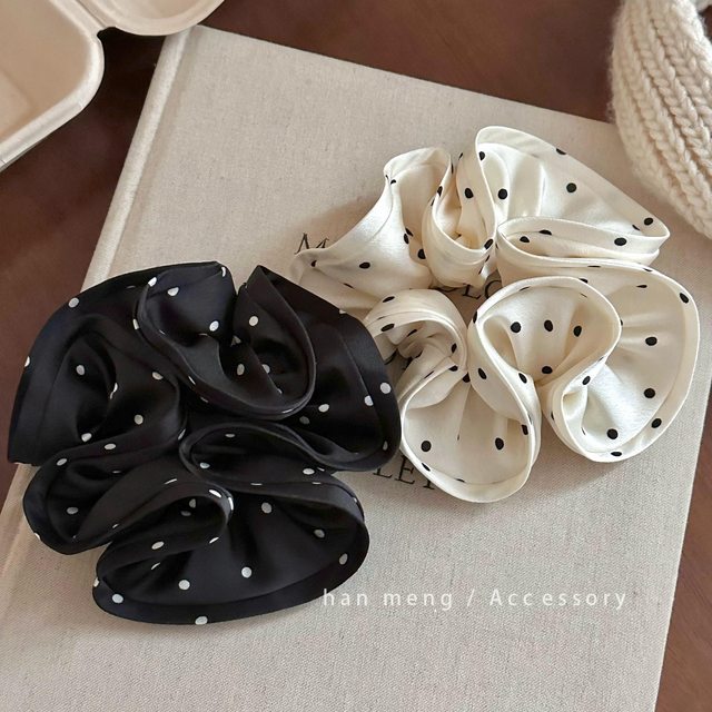
South Korea's Dongdaemun high-end satin black and white polka dot large intestine hair ring versatile ball head high ponytail hair rope hair accessories