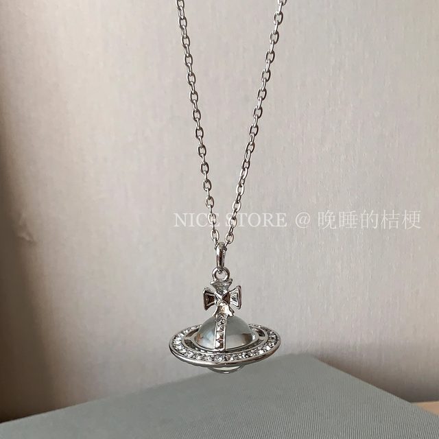 Late Sleeping Platycodon Curvature Flying Saturn Sweet Cool Transparent Ball Sweater Chain Light Luxury High-end Versatile Necklace