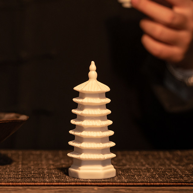 Ceramic handicrafts, small ornaments, home and garden landscaping, retro decoration accessories, matching buildings, Wenchang Tower