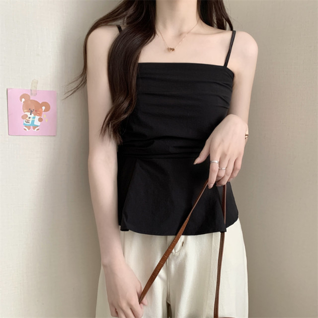 
Large size ruffled sleeveless top for women in summer suit and high-end style. niche slim and beautiful back strap vest