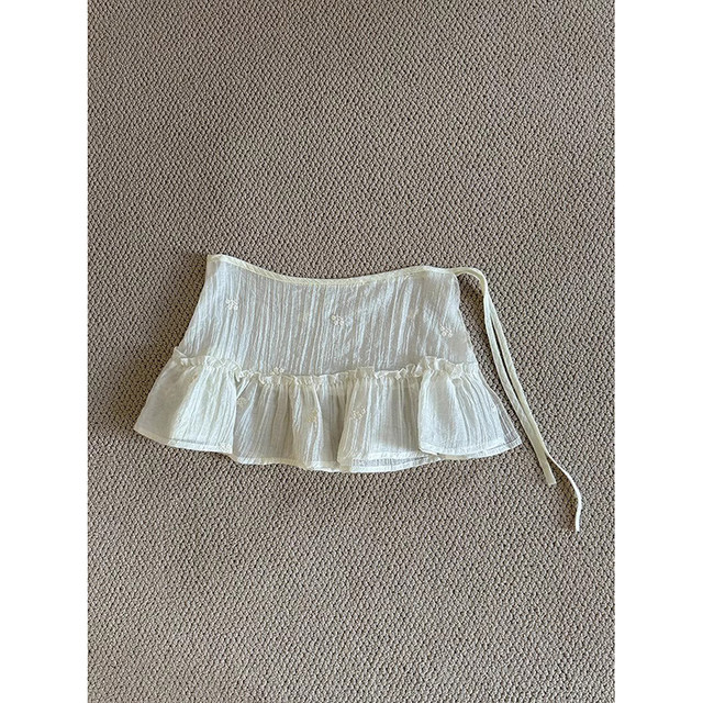 Lace butt curtain for women in autumn and winter 2025 spring new product layered dress with skirt curtains fashionable white lace skirt