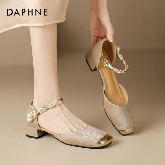 Daphne bag-toe sandals for women in summer 2025 new women's shoes small leather shoes French women's shoes with skirt single shoes