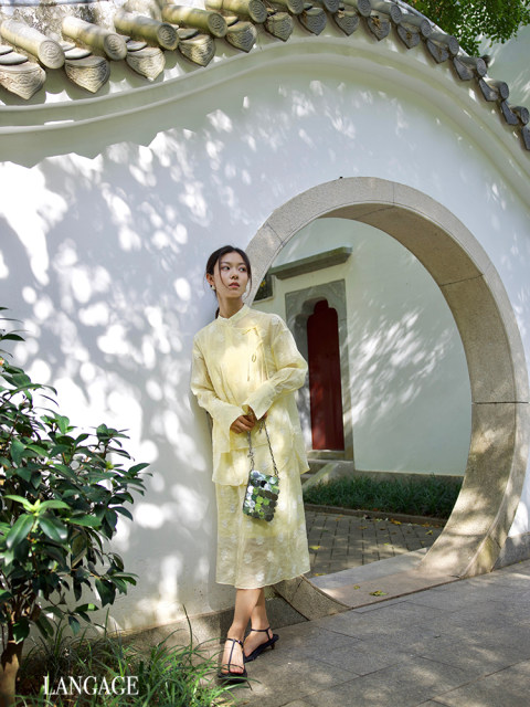 LANGAGE new Chinese light yellow three-dimensional flower skirt sun protection high waist simple and versatile pocket commuting set