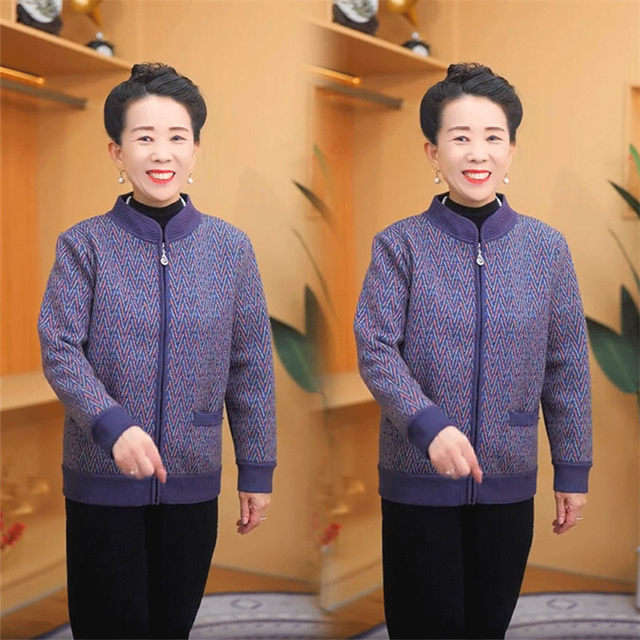 Middle-aged and elderly women's cotton-padded jackets for 60-year-old ladies thickened autumn and winter all-in-one velvet thermal tops grandma cardigan jackets