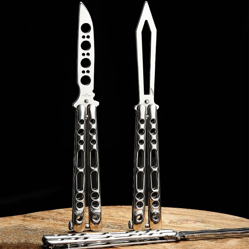 赔钱清仓款/战鲨蝶光花式蝴蝶刀未开刃蝴蝶折叠甩手刀儿童玩具刀