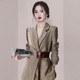 Slim fit plaid short blazer for women 2025 autumn new versatile tops for women's spring and autumn woolen coat
