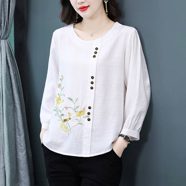 Cotton and linen embroidered shirt for women in three-quarter sleeves 2024 spring and summer new large-size shirt for women loose slim linen top
