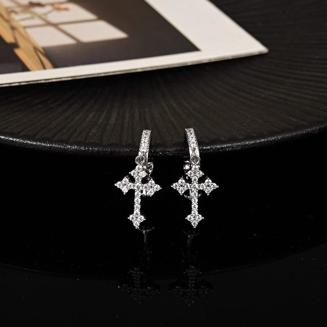 Full diamond cross ear clips for men and women, European and American hip-hop fashion couple earrings, high-end earrings