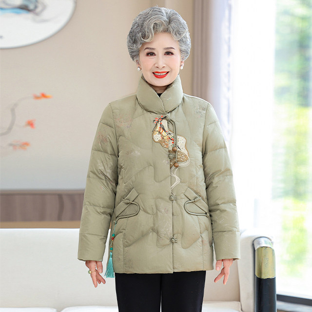 
Yalu Chinese style embroidered grandma down jacket for women 2025 winter new style foreign style age-reducing short warm jacket