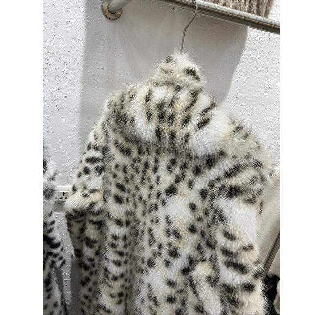 Imitation of fur grass autumn and winter leopard thickened female imitation mink velvet jacket temperament long lapel hair hair coat coat
