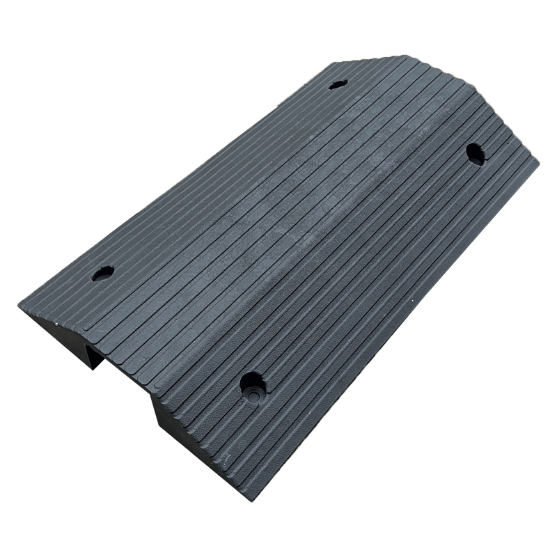 Bridge -shaped trough threshold padding two -sided slope pad road along the slope thread cable to protect the deceleration band step pad
