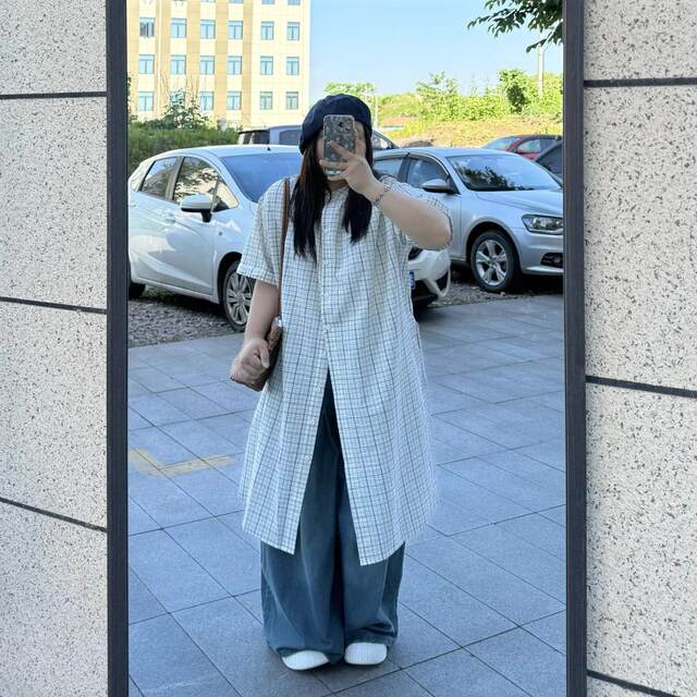 Fat potato large size kid Korean long-sleeved plaid long over-knee design shirt autumn new temperament niche top
