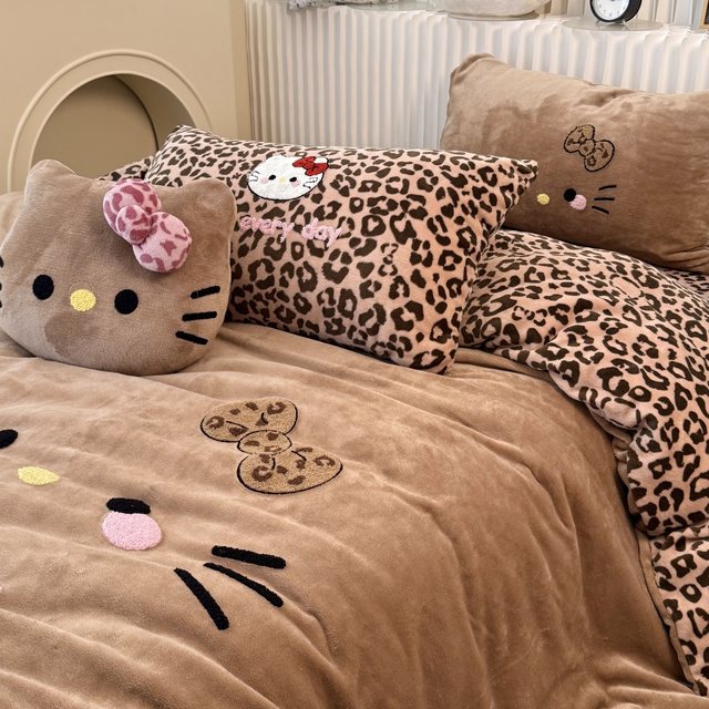 Cute ins black leather KT cat towel embroidered milk velvet four-piece winter thickened coral velvet three-piece fitted sheet set