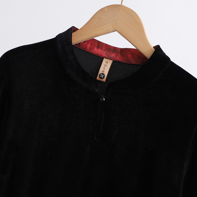 Fashionable mother autumn velvet three-piece set Chinese style vest covering the belly middle-aged and elderly women's spring and autumn clothes set