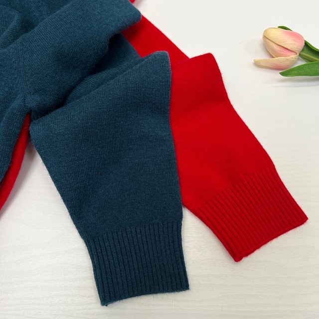 Old lady lapel sweater coat women's autumn and winter 2025 new middle-aged and elderly mother's outfit festive knitted cardigan top