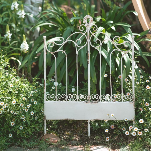 Retro iron low fence iron courtyard fence outdoor gardening pergola flower stand garden old