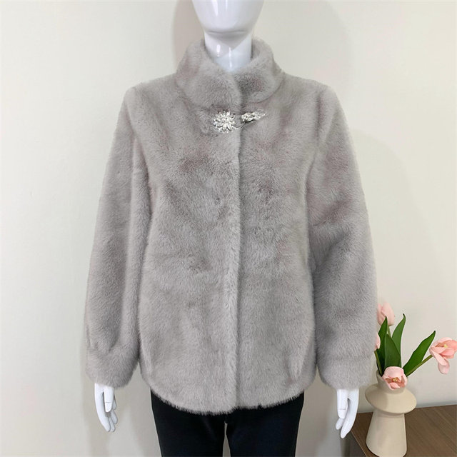 Mom's autumn and winter short mink velvet top, middle-aged lady's woolen coat, middle-aged and elderly women's fur coat