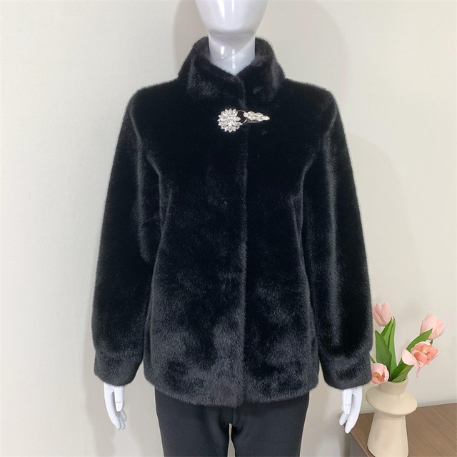 Mom's autumn and winter short mink velvet top, middle-aged lady's woolen coat, middle-aged and elderly women's fur coat