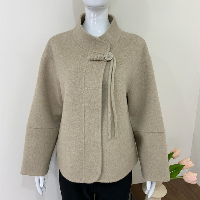 Mom's new autumn and winter woolen coat, lady's temperament, double-sided woolen coat, middle-aged and elderly women's noble top