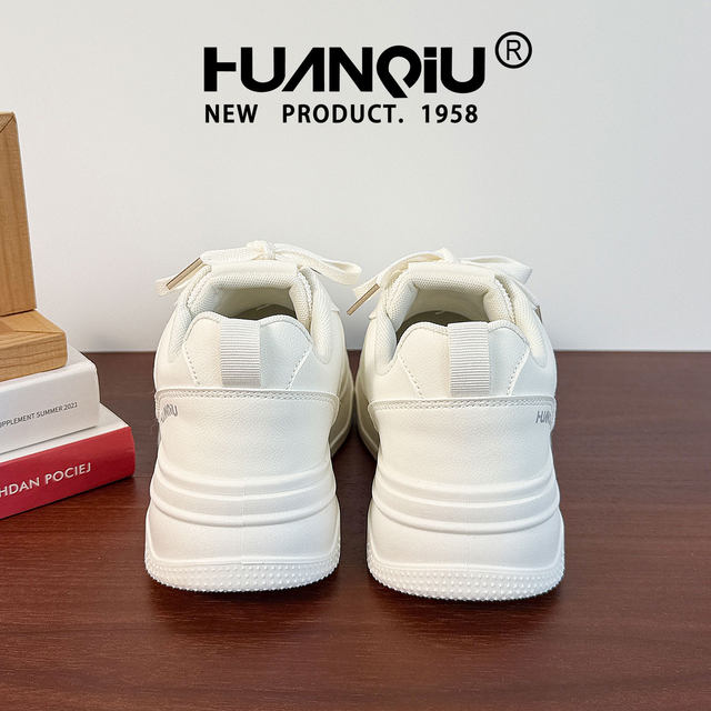 Global design sense star butterfly white shoes for women 2025 autumn new small body breathable heightened casual shoes