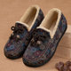 Old Beijing cloth shoes women's cotton shoes plus velvet 2025 elderly winter middle-aged and elderly anti-slip comfortable old lady mother cotton boots