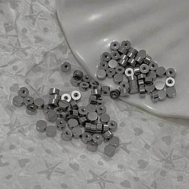 Titanium Steel Round Cake Ball Threaded Ear Bone Nail Ear Nail Accessories Ear Plug No need to remove spare ear plug when sleeping